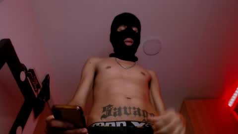 Snapshot of samuel_suarez chatting on January 2025 04:59:01 AM online show from January 2025 04:59:01 AM