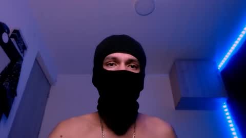 Snapshot of samuel_suarez chatting on February 2025 01:41:01 AM online show from February 2025 01:41:01 AM