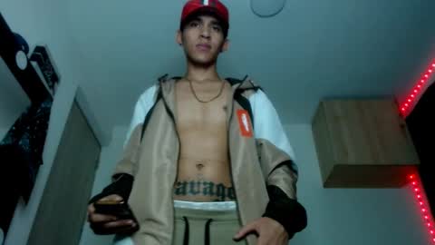 Snapshot of samuel_suarez chatting on February 2025 06:55:01 AM online show from February 2025 06:55:01 AM