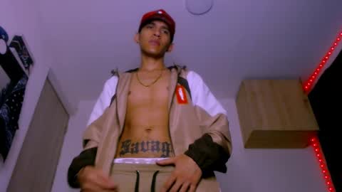 Snapshot of samuel_suarez chatting on February 2025 10:00:02 AM online show from February 2025 10:00:02 AM