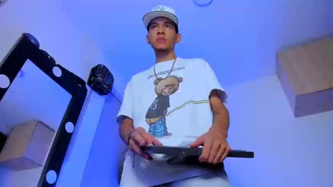 Snapshot of samuel_suarez chatting on September 2025 05:07:01 AM online show from September 2025 05:07:01 AM