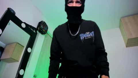 Snapshot of samuel_suarez chatting on September 2025 08:54:01 PM online show from September 2025 08:54:01 PM