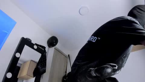 Snapshot of samuel_suarez chatting on October 2025 04:53:02 AM online show from October 2025 04:53:02 AM