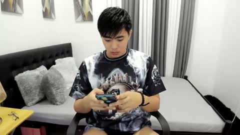 Sam online show from October 2025 04:03:02 PM