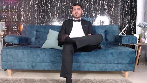  Samuel Coopper  online show from November 2025 09:46:02 PM