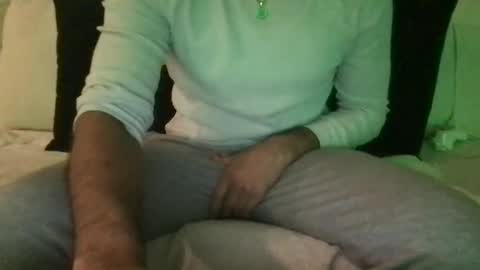Snapshot of samwise2418 chatting on December 2024 06:14:01 AM Sam W dick strip tease online show from December 2024 06:14:01 AM