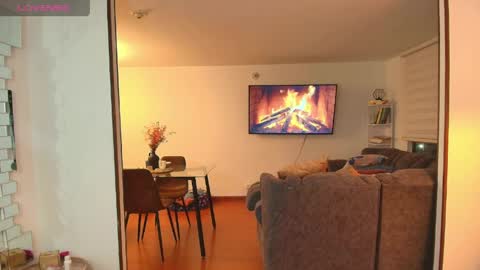 Hello I am absent due to a family calamity I will return soon-hola estoy ausente por un problema familiar volvere pronto. online show from April 2026 12:13:01 AM