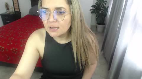Snapshot of samy_vsn chatting on January 2025 02:52:01 PM samy_vsn online show from January 2025 02:52:01 PM