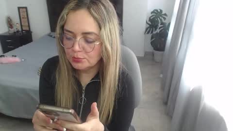 Snapshot of samy_vsn chatting on January 2025 08:47:01 PM samy_vsn online show from January 2025 08:47:01 PM