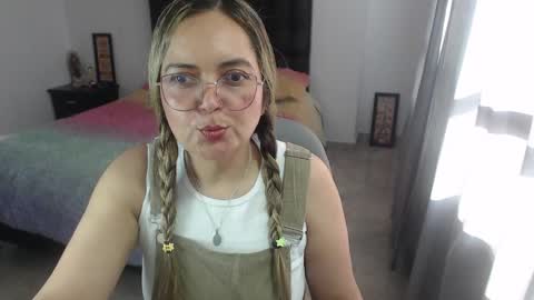 Snapshot of samy_vsn chatting on January 2025 09:55:02 PM samy_vsn online show from January 2025 09:55:02 PM