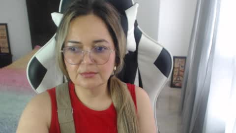 Snapshot of samy_vsn chatting on February 2025 05:27:01 PM samy_vsn online show from February 2025 05:27:01 PM
