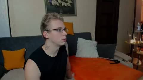 SamyScott online show from November 2025 10:15:02 AM