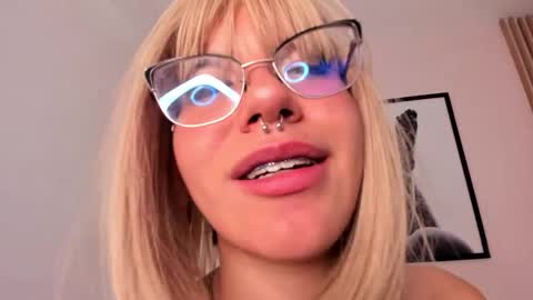 Snapshot of samysharky chatting on March 2025 11:39:01 PM samysharky online show from March 2025 11:39:01 PM