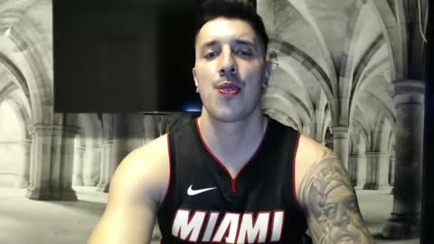 Snapshot of sanchezerik4 chatting on February 2025 04:00:02 PM Sanchez Erik online show from February 2025 04:00:02 PM