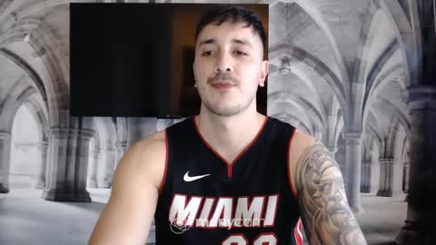 Snapshot of sanchezerik4 chatting on February 2025 06:33:02 AM Sanchez Erik online show from February 2025 06:33:02 AM
