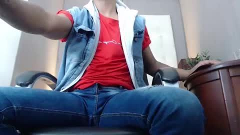 Sander online show from October 2025 01:17:02 PM