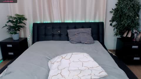 SandiSkiter online show from January 2025 08:11:02 PM