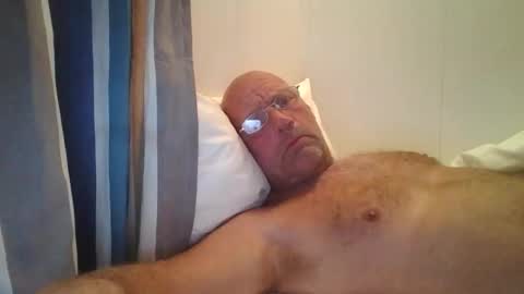 Snapshot of sandnesrune523 chatting on October 2025 04:46:02 AM sandnesrune523 online show from October 2025 04:46:02 AM