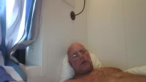 Snapshot of sandnesrune523 chatting on November 2025 11:31:02 AM sandnesrune523 online show from November 2025 11:31:02 AM