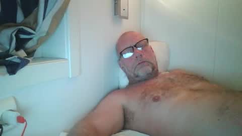 sandnesrune523 online show from December 2025 05:02:02 AM