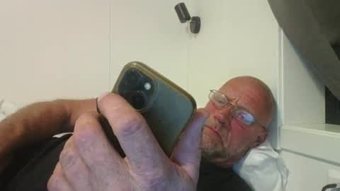 sandnesrune523 online show from June 2026 09:02:01 PM
