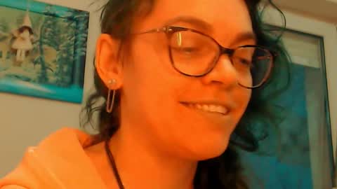 Sandra online show from March 2026 04:57:01 PM