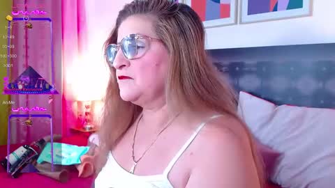 Snapshot of sandra_20_ chatting on January 2025 10:12:02 AM SANDRA online show from January 2025 10:12:02 AM
