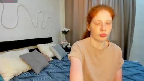 Snapshot of sandra__wilson chatting on June 2026 01:40:02 AM Sandra online show from June 2026 01:40:02 AM