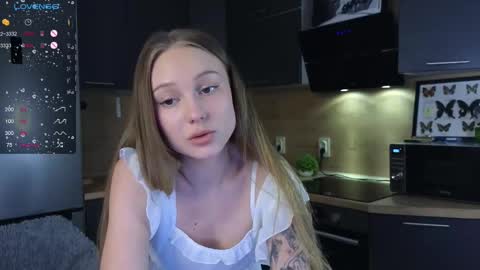 Snapshot of sandra_buika chatting on February 2025 04:02:01 PM Sandra Lillys Page online show from February 2025 04:02:01 PM