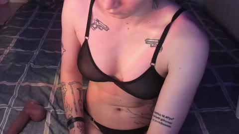 sandraa_a online show from October 2025 09:02:02 PM