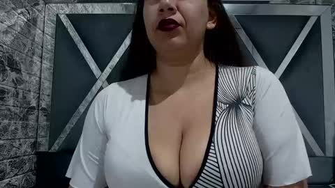 Snapshot of sandraclarkx69 chatting on December 2024 11:04:02 AM sandraclarkx69 online show from December 2024 11:04:02 AM