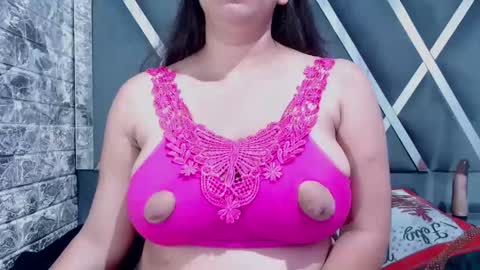 Snapshot of sandraclarkx69 chatting on January 2025 03:16:02 PM sandraclarkx69 online show from January 2025 03:16:02 PM