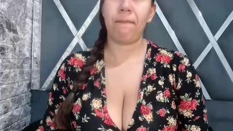 Snapshot of sandraclarkx69 chatting on February 2025 12:06:02 PM sandraclarkx69 online show from February 2025 12:06:02 PM