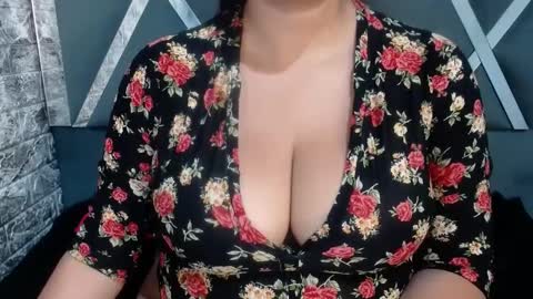 Snapshot of sandraclarkx69 chatting on February 2025 03:09:02 PM sandraclarkx69 online show from February 2025 03:09:02 PM