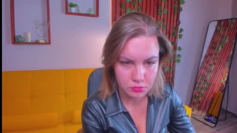 Sandra online show from October 2025 09:18:01 AM