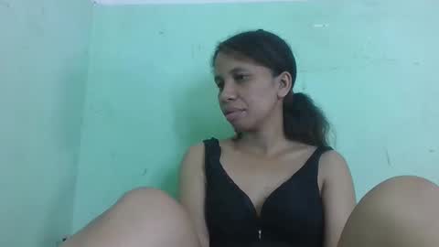 sandrinah788632 online show from May 2026 07:05:02 AM