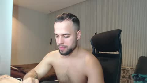DeAlex online show from January 2025 01:03:01 PM