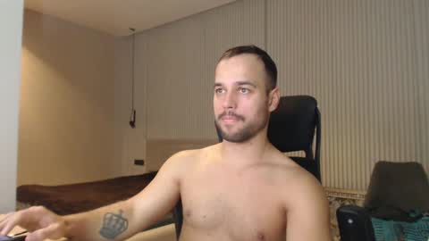 DeAlex online show from January 2025 01:42:02 PM