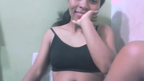 sandy735579 online show from April 2026 07:07:02 PM