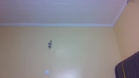 sandy online show from October 2025 02:12:02 AM