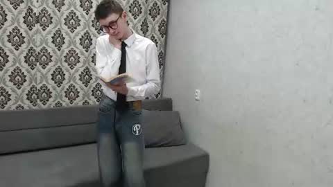 Sandy Delia online show from June 2026 05:26:01 PM