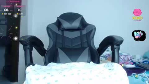 sandy online show from February 2025 01:00:02 AM