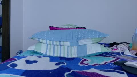 sandy online show from April 2026 05:51:01 PM