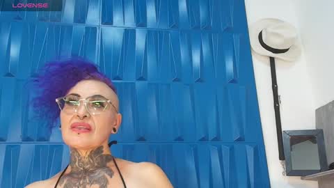 Snapshot of sandyrosee_ chatting on January 2025 10:19:01 PM Sandy Rose online show from January 2025 10:19:01 PM