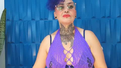 Snapshot of sandyrosee_ chatting on February 2025 07:29:01 PM Sandy Rose online show from February 2025 07:29:01 PM