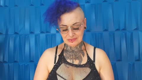 Snapshot of sandyrosee_ chatting on February 2025 09:04:02 PM Sandy Rose online show from February 2025 09:04:02 PM