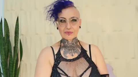 Snapshot of sandyrosee_ chatting on March 2025 05:22:02 PM Sandy Rose online show from March 2025 05:22:02 PM