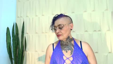Snapshot of sandyrosee_ chatting on March 2025 08:31:02 PM Sandy Rose online show from March 2025 08:31:02 PM