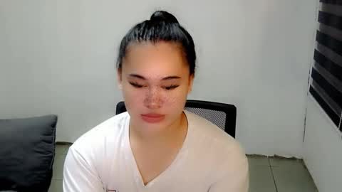 DANAYA online show from November 2025 06:07:02 PM