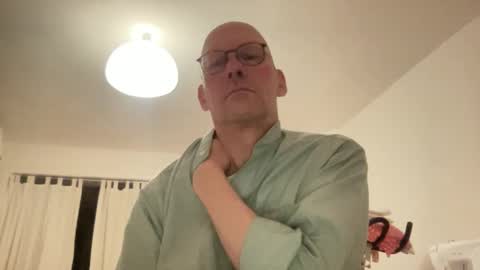 Snapshot of santaclausonice chatting on November 2025 11:36:02 PM santaclausonice online show from November 2025 11:36:02 PM